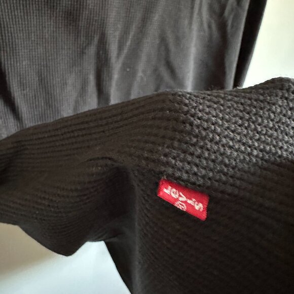 Levi’s Jakob Henley - Picture 9 of 9